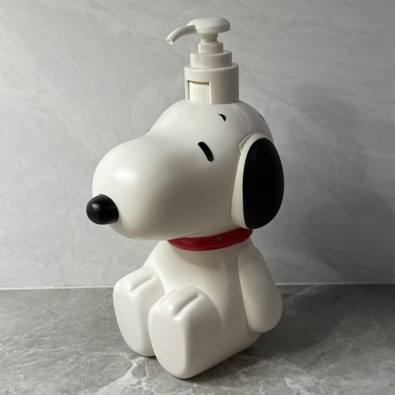 Kawaii Snoopy Dispenser Bottle - Home Goods Bathroom Decor recension och pris